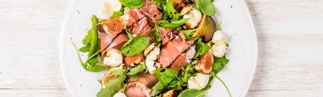 Салат с инжиром