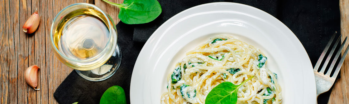 Макароны со шпинатом и рикоттой