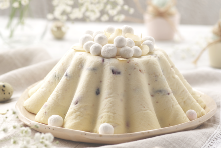 Пасха из рикотты с клюквой
