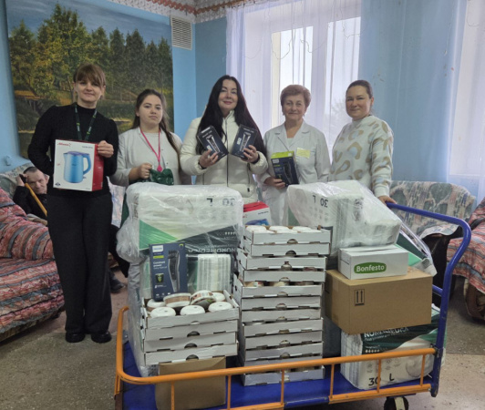 От сердца к сердцу: Туровский молочный комбинат поздравил отделение городской больницы в рамках акции «От всей души»